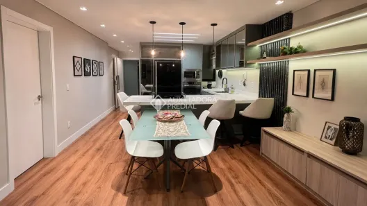 Apartamento com 2 Quartos para alugar, 78m² no Bom Abrigo, Florianópolis