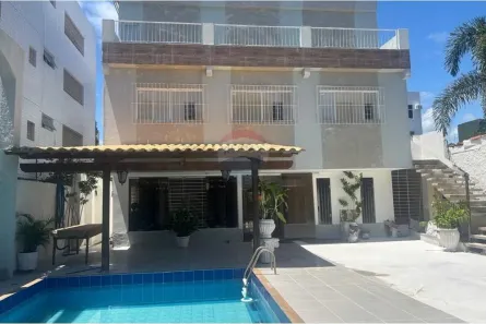 Imóvel Comercial com 5 Quartos para alugar, 337m² no Boa Viagem, Recife