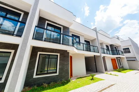Casa de Condomínio com 3 Quartos à venda, 182m² no Santa Felicidade, Curitiba