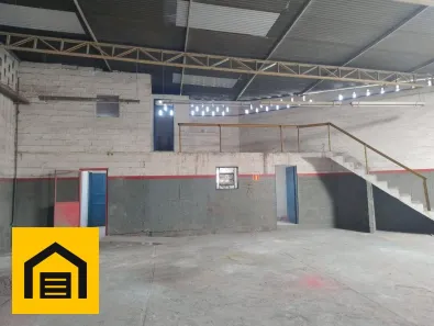 Galpão/Depósito/Armazém para alugar, 307m² no Vila Carlina, Mauá