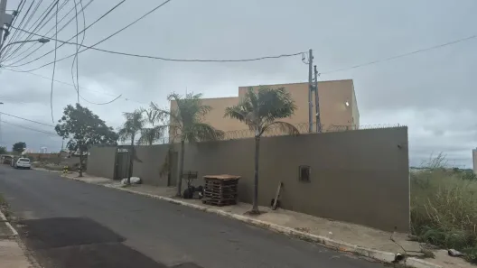Ponto Comercial com 1 Quarto para alugar, 350m² no Dom Bosco, Cuiabá