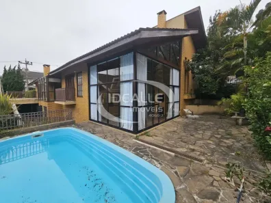 Casa de Condomínio com 4 Quartos para alugar, 275m² no São João, Curitiba