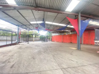 Galpão/Depósito/Armazém para alugar, 742m² no Tirol (Barreiro), Belo Horizonte