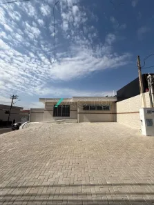 Casa com 3 Quartos para alugar, 280m² no Parque Taquaral, Campinas