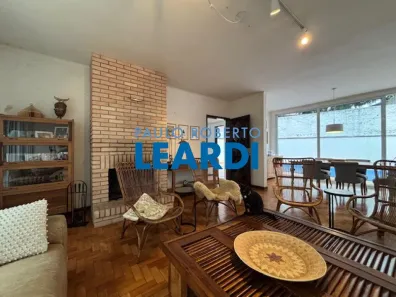 Casa com 4 Quartos à venda, 180m² no Boaçava, São Paulo