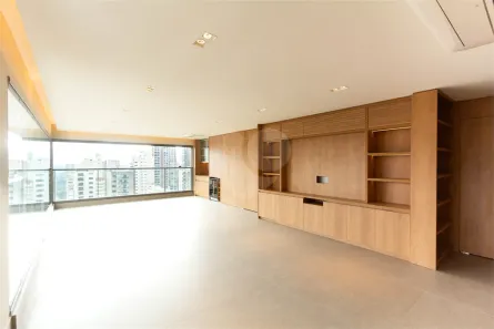 Apartamento com 3 Quartos à venda, 144m² no Moema, São Paulo