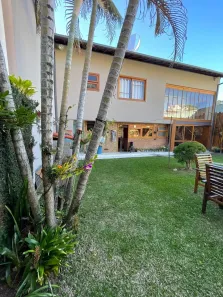 Casa com 3 Quartos à venda, 324m² no Braunes, Nova Friburgo