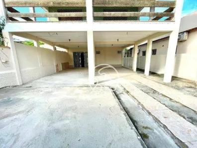 Casa com 3 Quartos para alugar, 250m² no Muquiçaba, Guarapari
