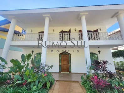 Casa com 3 Quartos à venda, 430m² no Jardim Marajoara, São Paulo