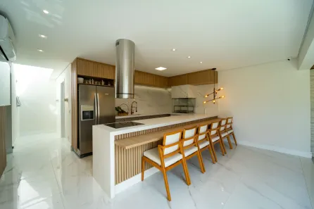 Casa de Condomínio com 4 Quartos à venda, 220m² no Jardim Ermida I, Jundiaí
