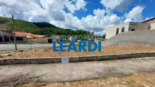 Lote/Terreno à venda, 447m² no Loteamento Residencial Tiradentes, Poços de Caldas