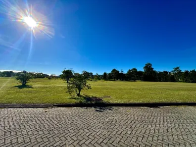 Lote/Terreno à venda, 894m² no Ingleses do Rio Vermelho, Florianópolis