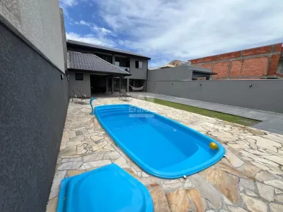 Sobrado com 4 Quartos à venda, 130m² no Balneário Riviera, Matinhos