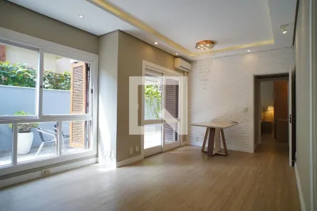 Apartamento com 3 Quartos à venda, 200m² no Moinhos de Vento, Porto Alegre