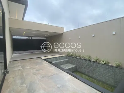 Casa com 3 Quartos à venda, 160m² no Parque das Laranjeiras, Uberaba