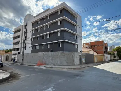 Apartamento com 2 Quartos à venda, 57m² no Todos os Santos, Montes Claros