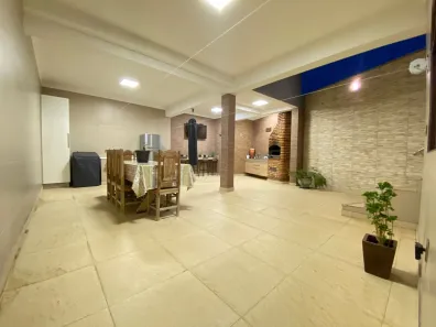 Casa com 3 Quartos à venda, 230m² no Santa Amélia, Belo Horizonte
