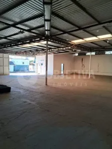 Galpão/Depósito/Armazém com 1 Quarto à venda, 560m² no Morumbi, Uberlândia