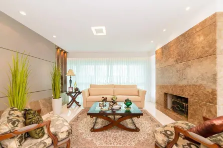 Apartamento com 4 Quartos para alugar, 233m² no Mossunguê, Curitiba