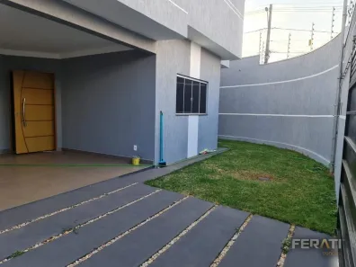 Casa com 3 Quartos à venda, 145m² no Residencial Flor do Cerrado, Anápolis