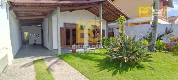 Sobrado com 3 Quartos à venda, 180m² no Centro, Peruíbe