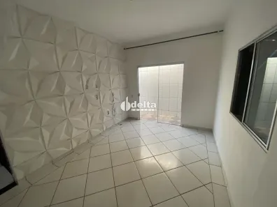 Casa com 3 Quartos para alugar, 200m² no Santa Mônica, Uberlândia