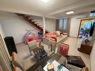 Casa com 3 Quartos à venda, 100m² no Sapucaias III, Contagem