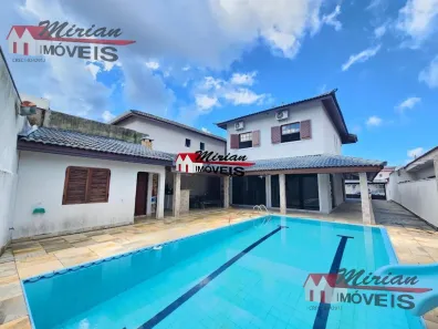 Sobrado com 4 Quartos à venda, 415m² no Parque Turistico, Peruíbe