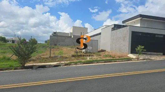 Lote/Terreno à venda, 250m² no Pinheirinho, Vinhedo