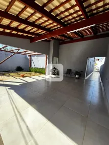 Casa com 3 Quartos à venda, 260m² no Granada, Uberlândia