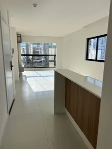 Apartamento com 3 Quartos à venda, 96m² no Meia Praia, Itapema