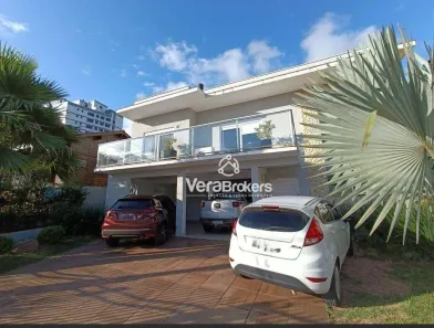 Casa com 3 Quartos para alugar, 180m² no Jansen, Gravataí