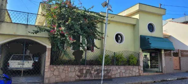 Casa com 4 Quartos à venda, 139m² no Centro, Atibaia
