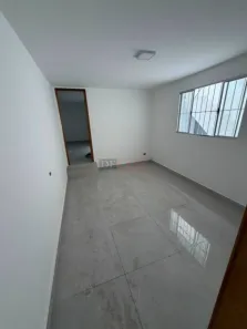Casa com 2 Quartos à venda, 80m² no Vila Araguaia, São Paulo