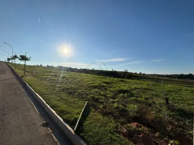 Lote/Terreno à venda, 250m² no Distrito Industrial, Jundiaí