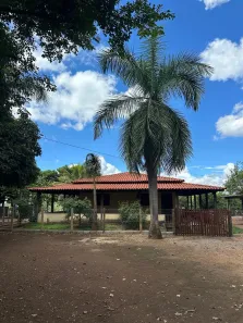 Fazenda/Sítio com 3 Quartos à venda, 150m² no Área Rural de Luziânia, Luziânia