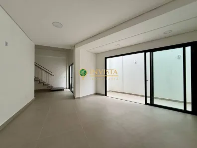 Ponto Comercial para alugar, 119m² no Coqueiros, Florianópolis