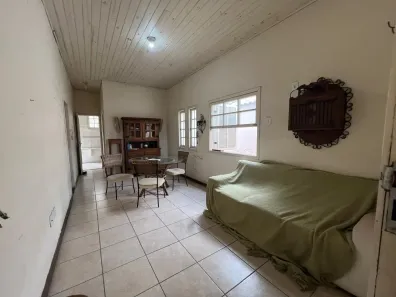 Casa com 2 Quartos à venda, 121m² no Monte Castelo, Volta Redonda