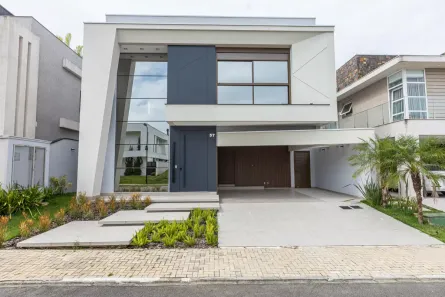 Casa com 4 Quartos à venda, 290m² no São Braz, Curitiba