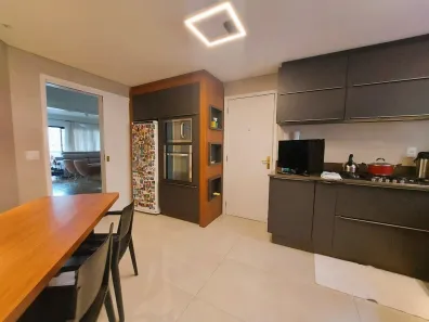 Apartamento com 3 Quartos à venda, 170m² no Centro, Florianópolis
