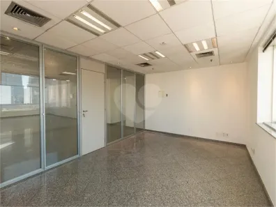 Sala Comercial para alugar, 264m² no Chácara Santo Antônio (Zona Sul), São Paulo
