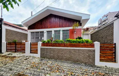 Imóvel Comercial com 2 Quartos para alugar, 203m² no Centro, Poços de Caldas
