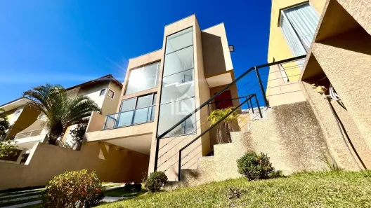 Casa de Condomínio com 3 Quartos à venda, 227m² no Jardim Caiapiá, Cotia