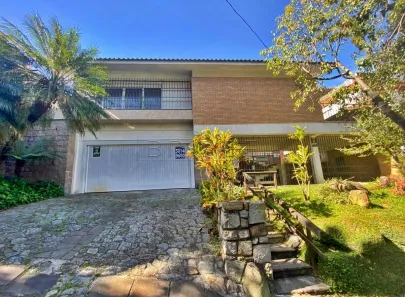 Casa com 3 Quartos à venda, 320m² no Rio Branco, Porto Alegre