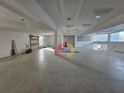 Prédio Comercial para alugar, 700m² no Centro, Arujá
