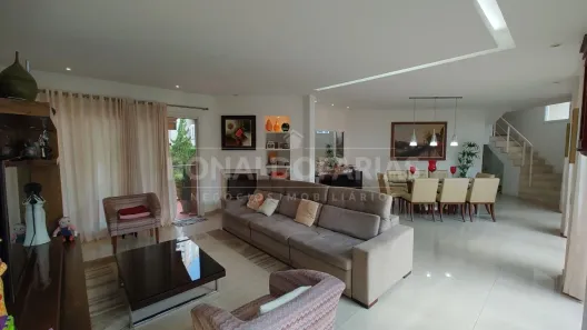 Sobrado com 4 Quartos à venda, 212m² no Parque Alves de Lima, São Paulo