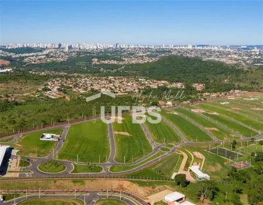 Lote/Terreno à venda, 303m² no Jardins Porto, Senador Canedo