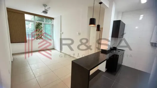 Apartamento com 2 Quartos para alugar, 45m² no Copacabana, Rio de Janeiro