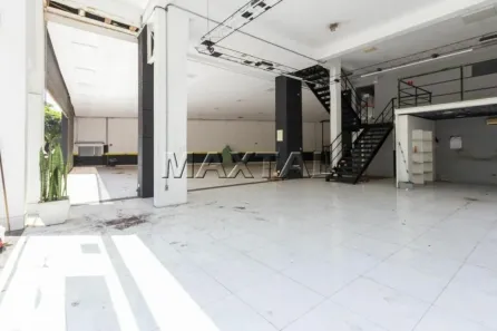 Ponto Comercial à venda, 865m² no Imirim, São Paulo