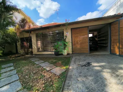 Casa com 3 Quartos à venda, 230m² no Bela Aliança, São Paulo